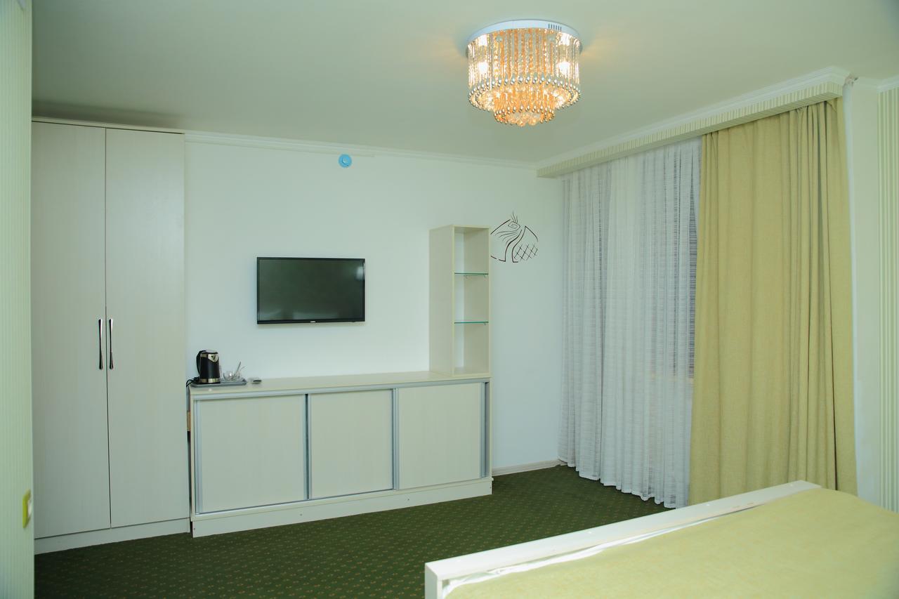 Aska Hotel Naryn Eksteriør bilde